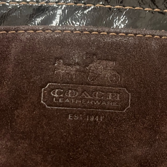 Rare Coach Dark Brown and Black Leather Shoulder Bag in great condition - Picture 2 of 11